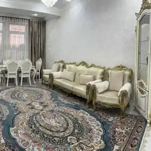 3-комн. квартира, 10 этаж, 100м², Овир