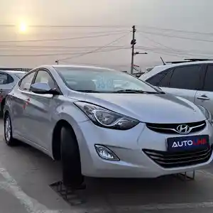 Hyundai Avante, 2012