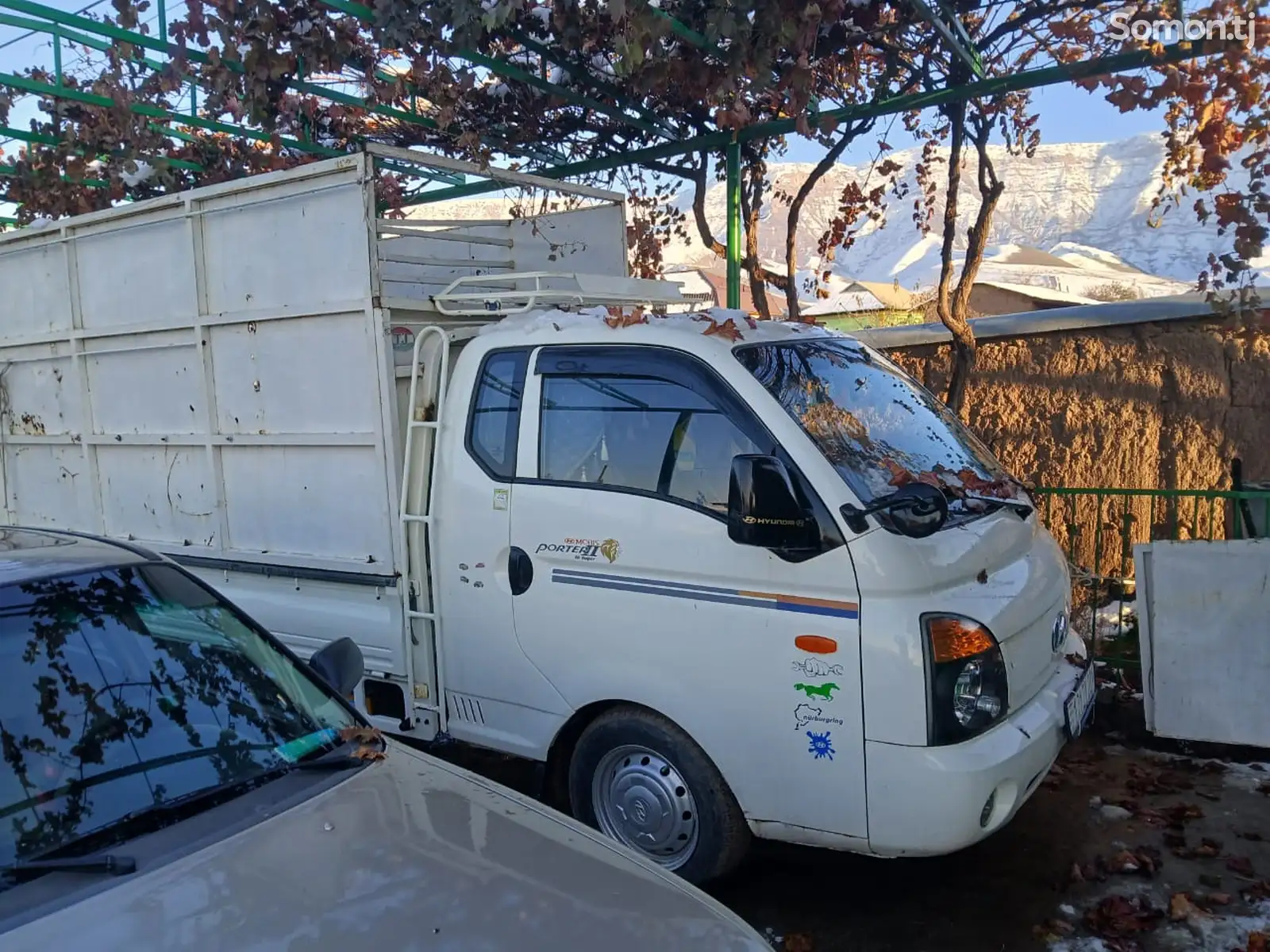 Бортовой автомобиль Hyundai Porter, 2009-1