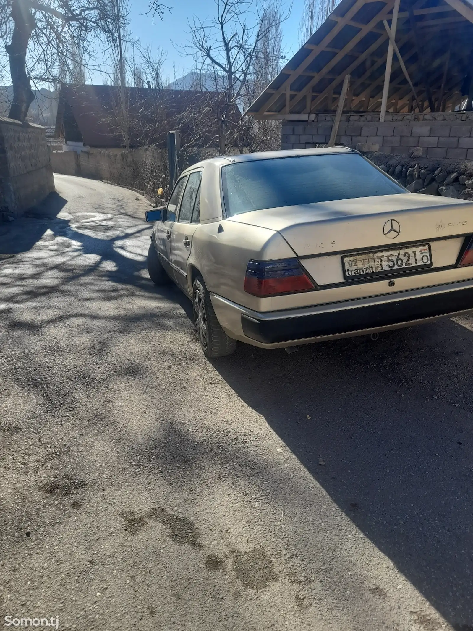 Mercedes-Benz W124, 1985-1