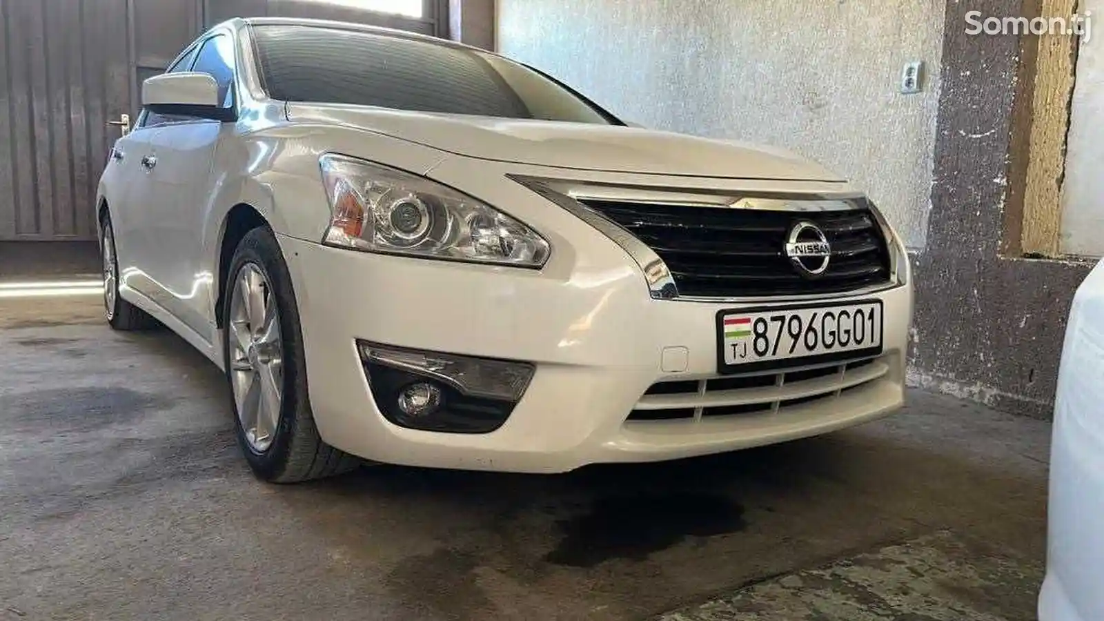 Nissan Altima, 2012-1