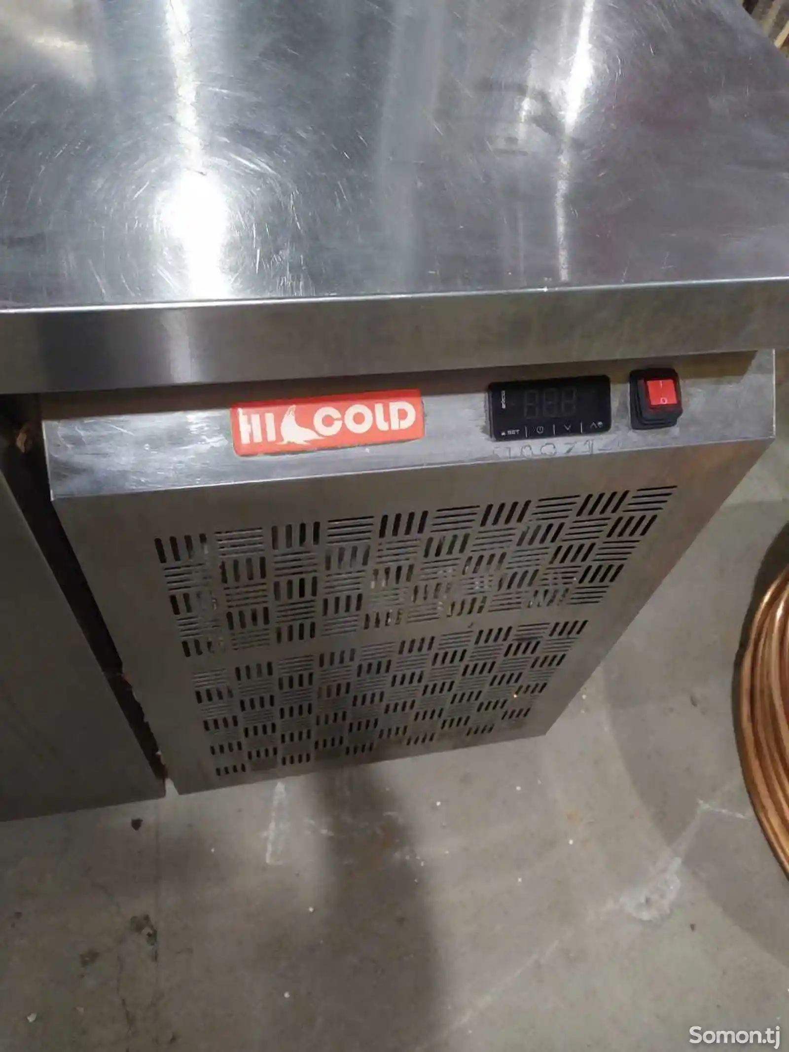 Стол охлаждаемый для салатов HICOLD SL1-11SN-4