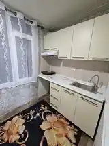 1-комн. квартира, 4 этаж, 50 м², 8мкр-4