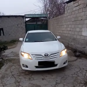 Toyota Camry, 2008