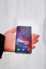 Samsung Galaxy S10 + 8/128-2