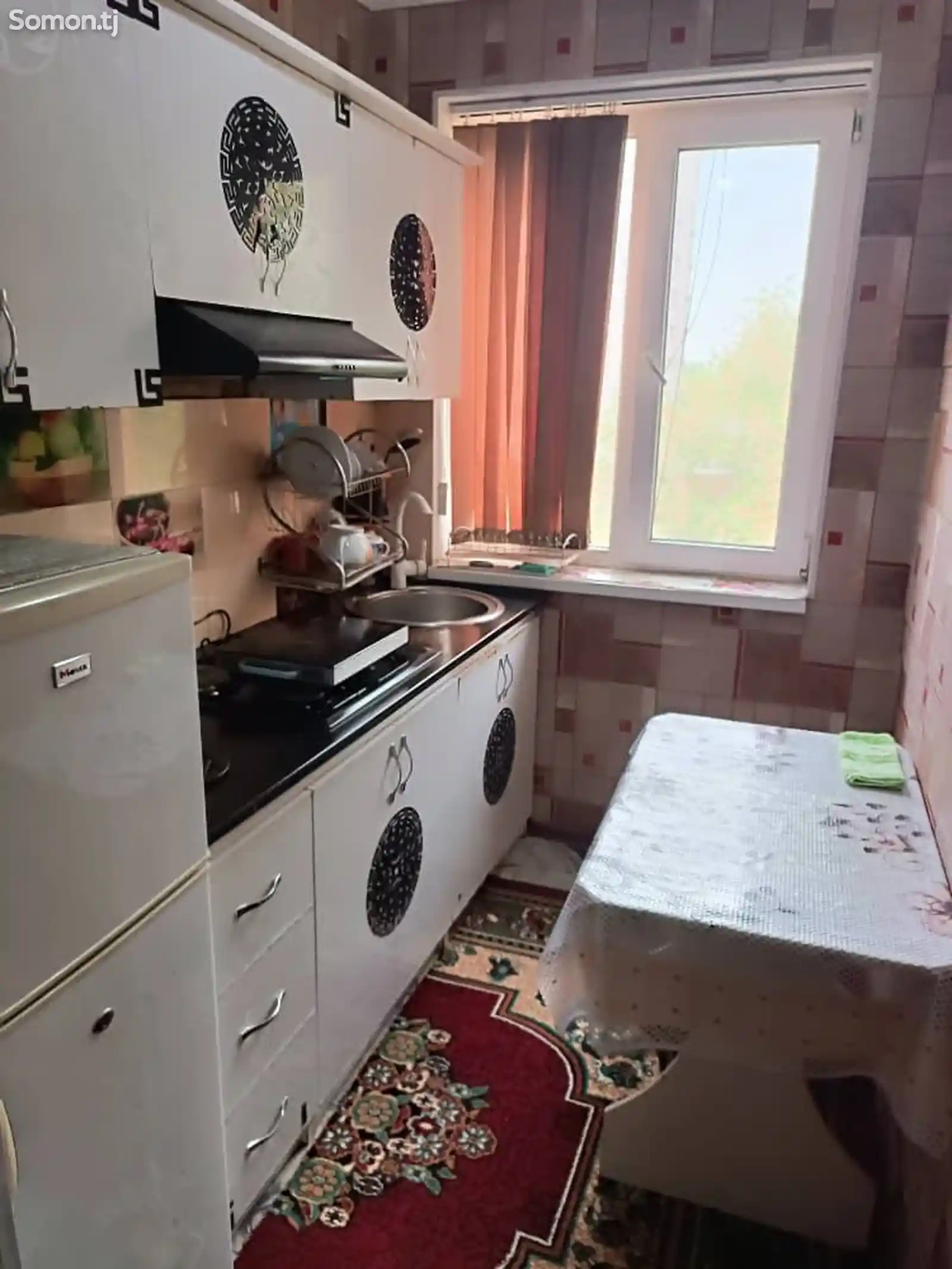 2-комн. квартира, 4 этаж, 45м², универмаг-4