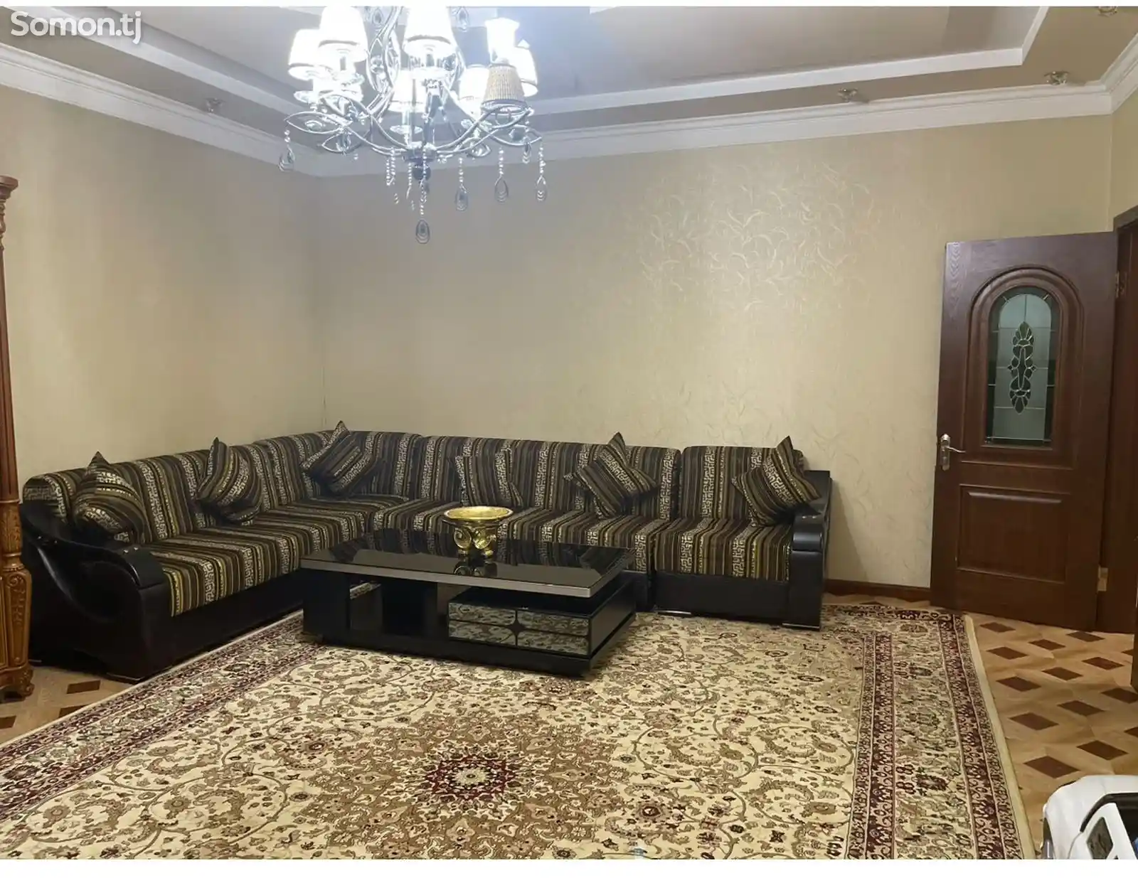 3-комн. квартира, 1 этаж, 100м², 102мкр-6