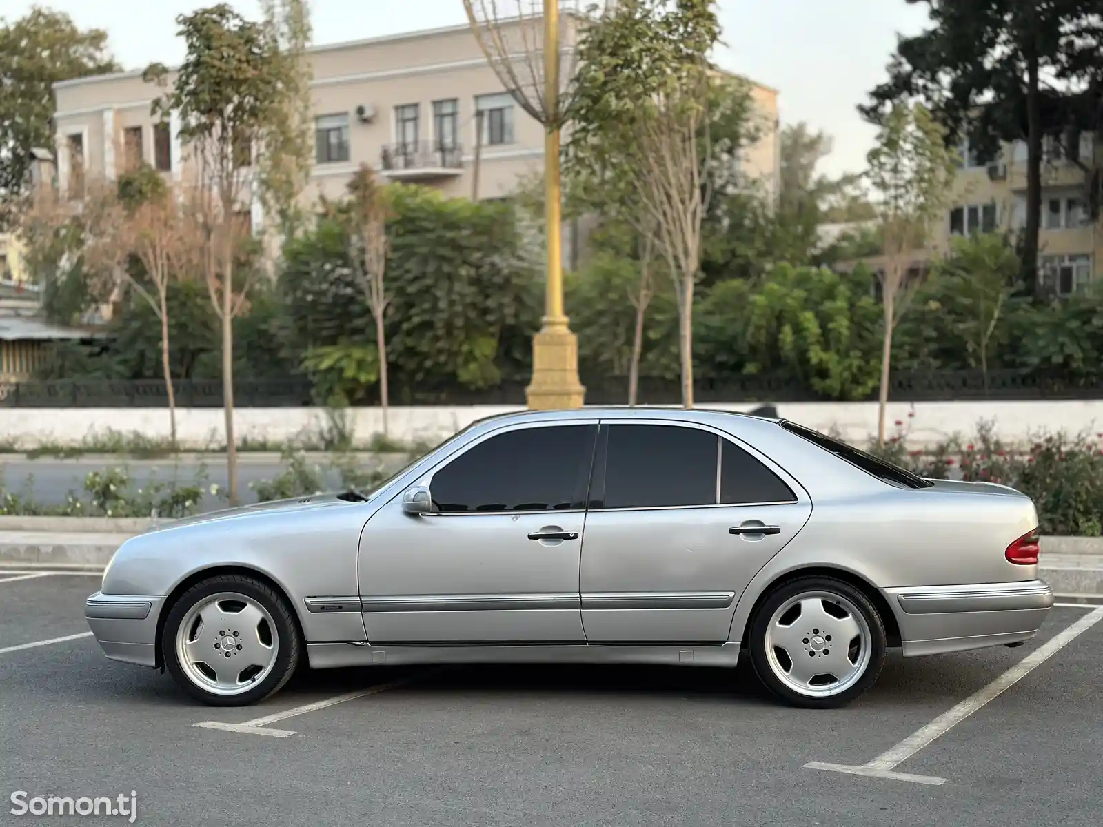 Mercedes-Benz E class, 1999-4