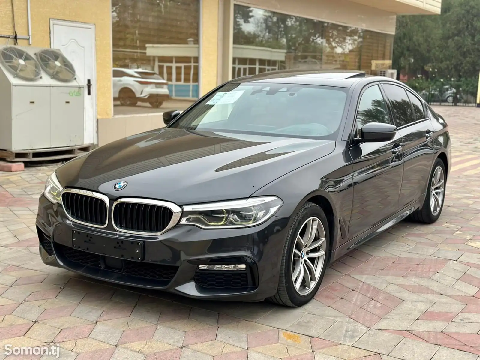 BMW 5 series, 2018-1