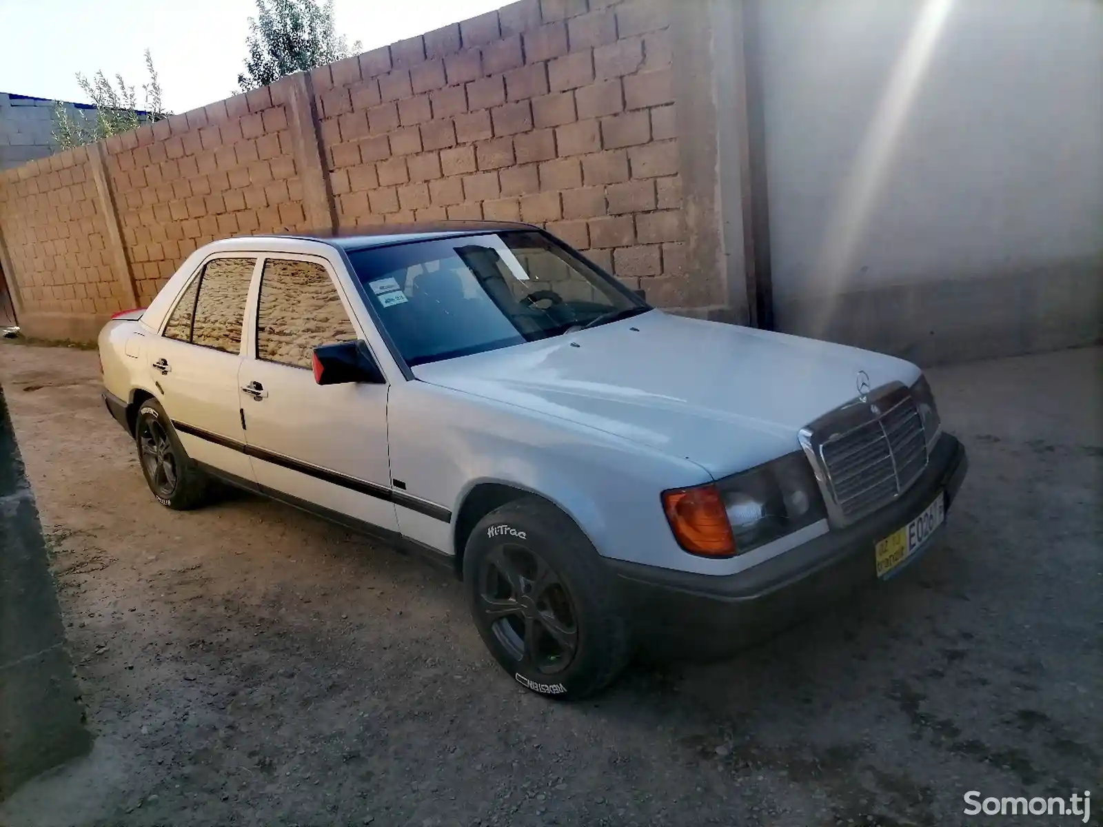 Mercedes-Benz W124, 1989-2