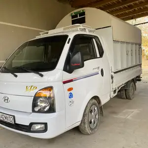 Бортовой грузовик , 2015 Hyundai Porter 2, 2015