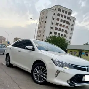 Toyota Camry, 2017