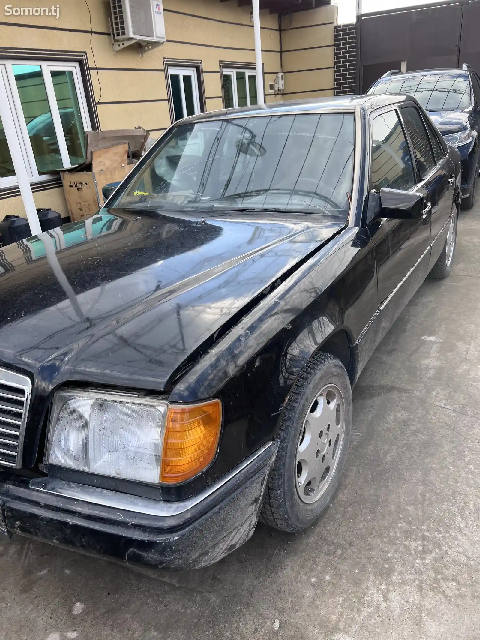 Mercedes-Benz w124 1993 на запчасти-2