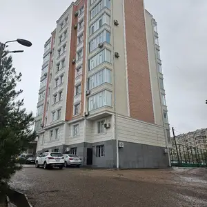 2-комн. квартира, 8 этаж, 48 м², 18мкр