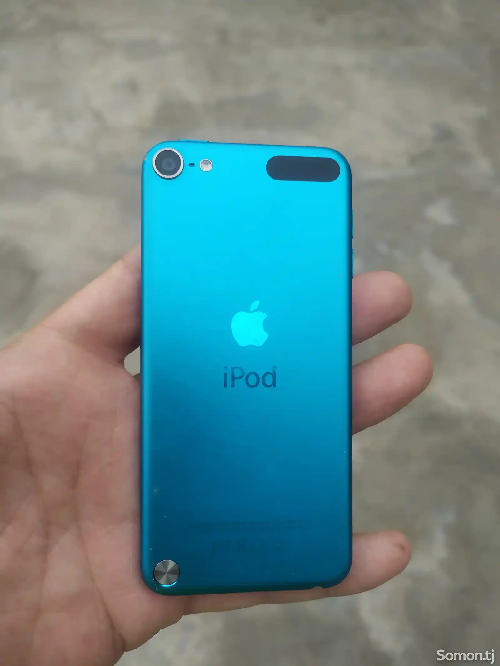 Мультимедиа плеер Apple iPod touch-4