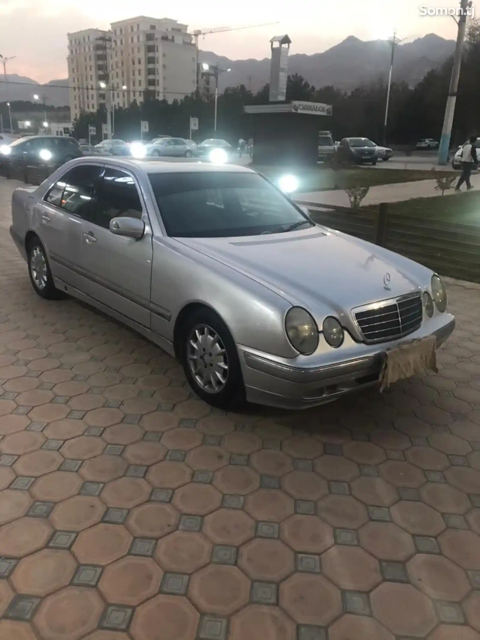 Mercedes-Benz E class, 1999-1