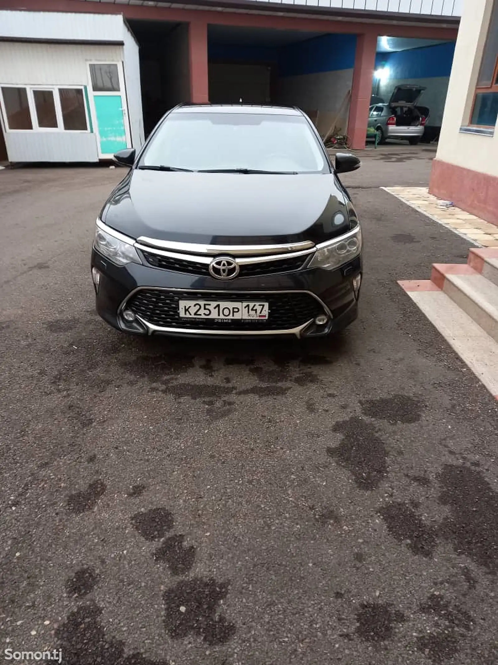 Toyota Camry, 2017-1