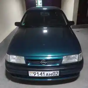 Opel Vectra A, 1995