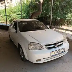 Daewoo Lacetti, 2008