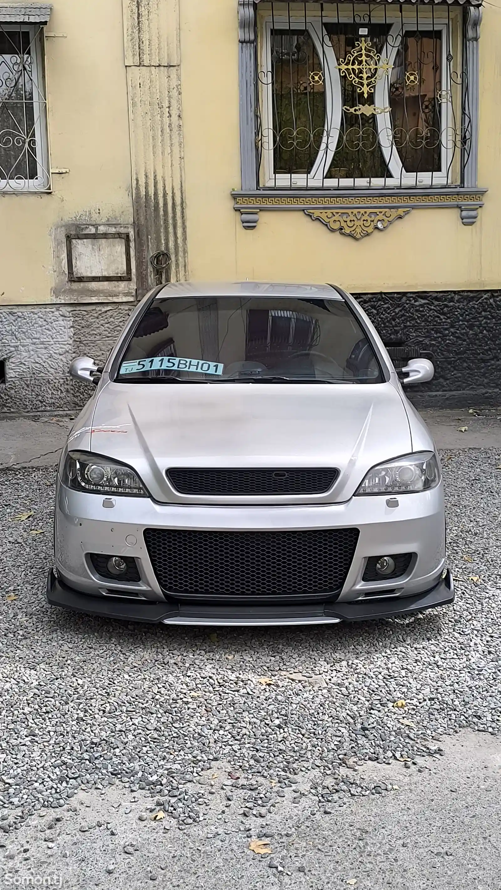 Бампер от Opel Astra G-6