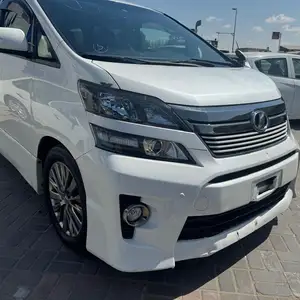 Toyota Vellfire, 2014