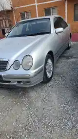 Mercedes-Benz E class, 2000-3