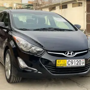 Hyundai Elantra, 2013