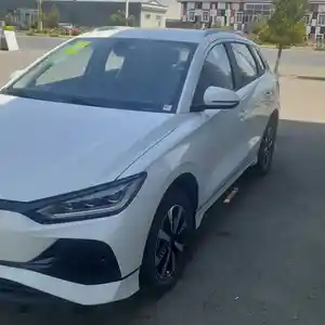 BYD E2, 2024