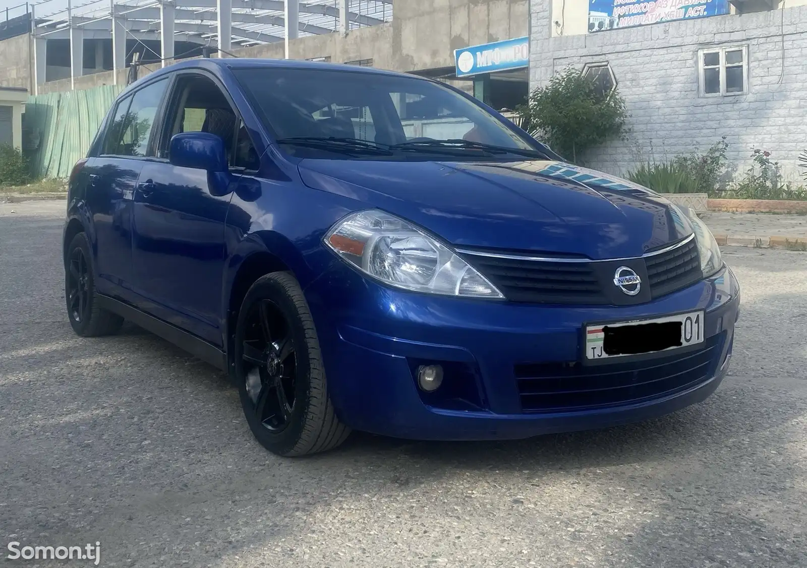 Nissan Versa, 2009-1