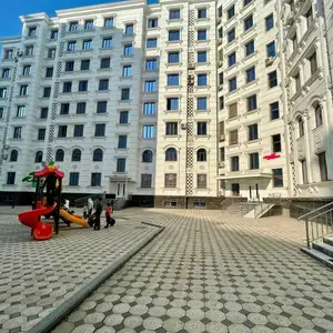 2-комн. квартира, 7 этаж, 80м², Центр, парк Независимости, Сафо