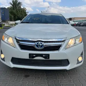 Toyota Camry, 2014