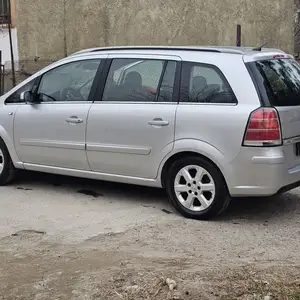 Opel Zafira, 2006