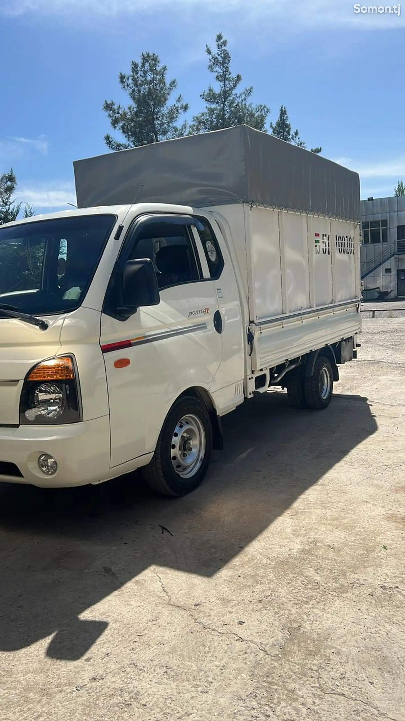 Бортовой автомобиль Hyundai Porter, 2011-1