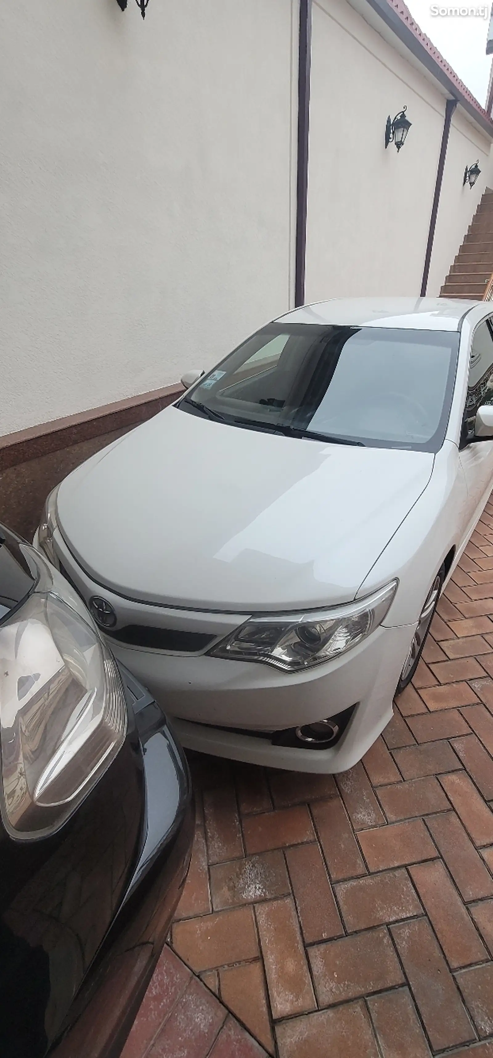 Toyota Camry, 2012-1