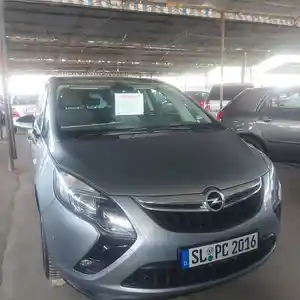 Opel Zafira, 2015