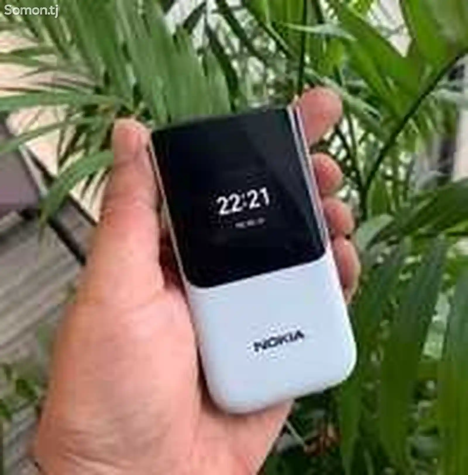 Nokia 2720 Flip-7