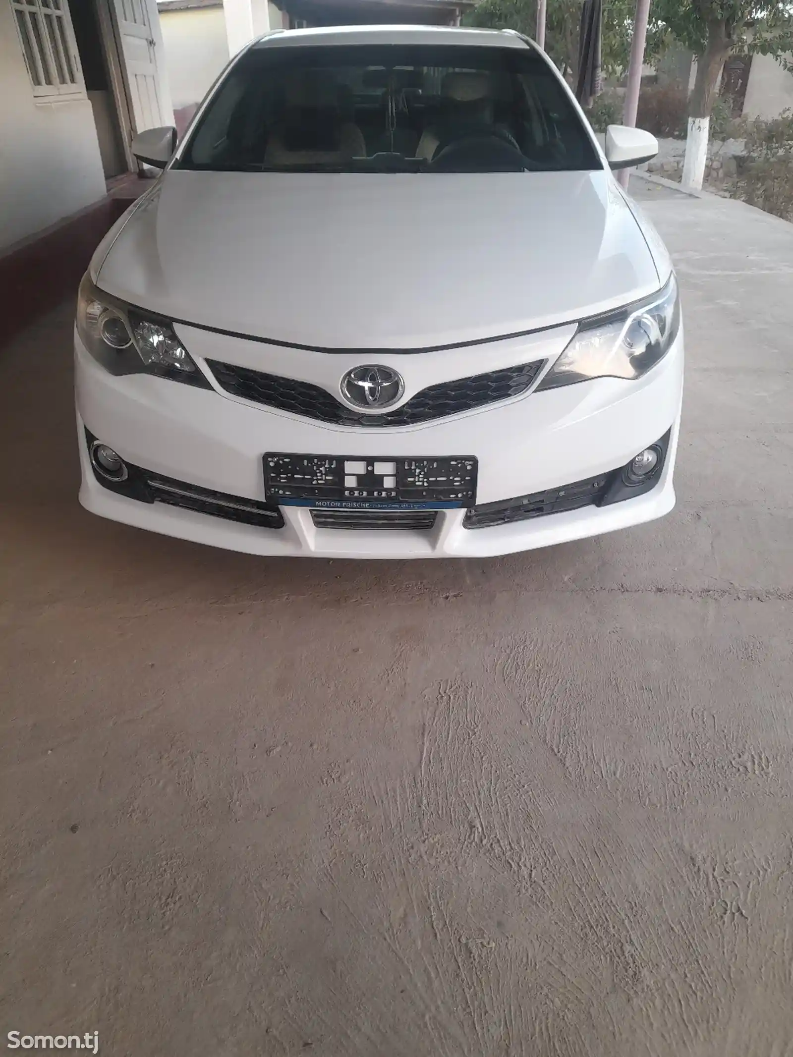 Toyota Camry, 2012-1