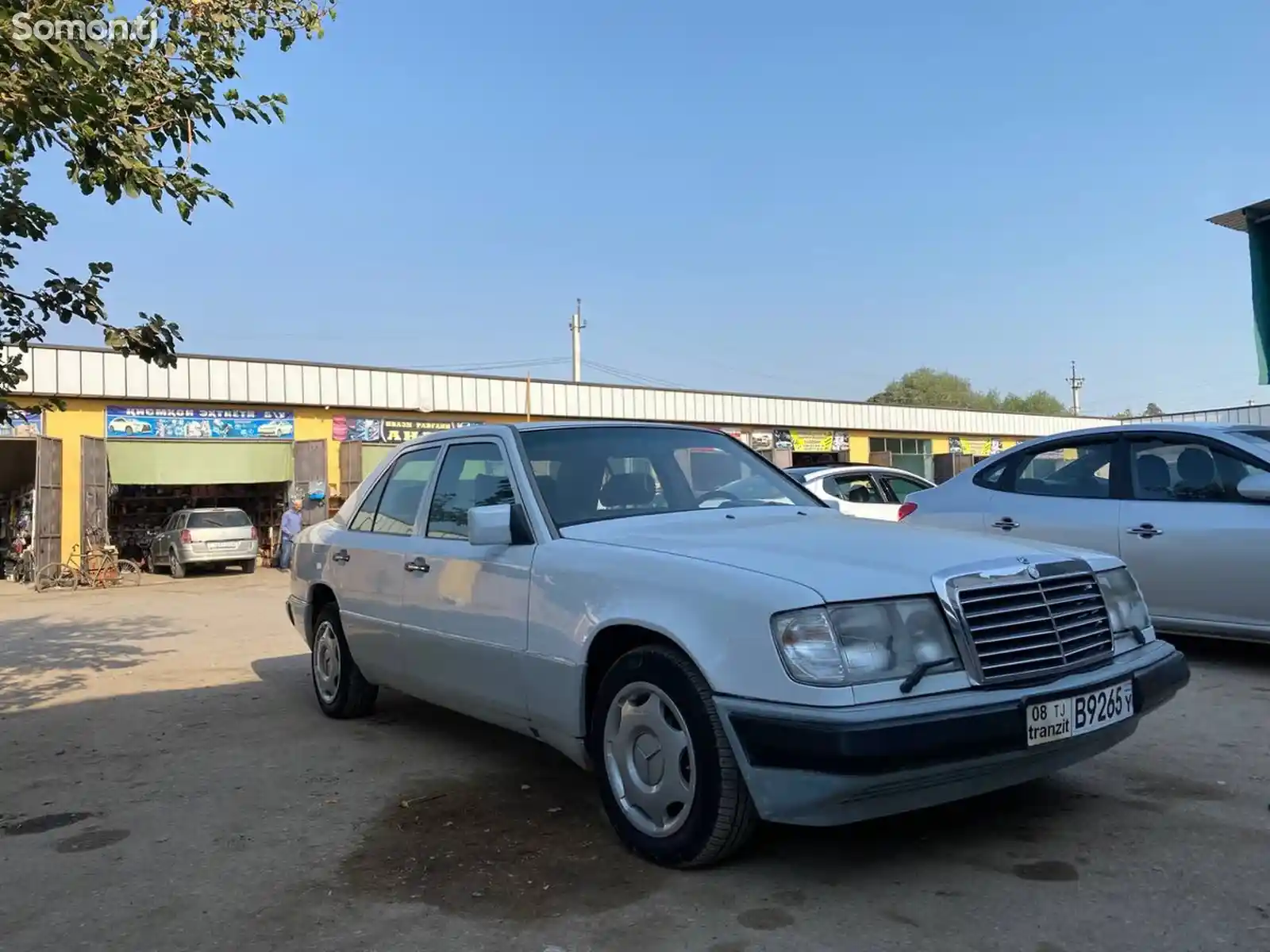 Mercedes-Benz W124, 1992-3