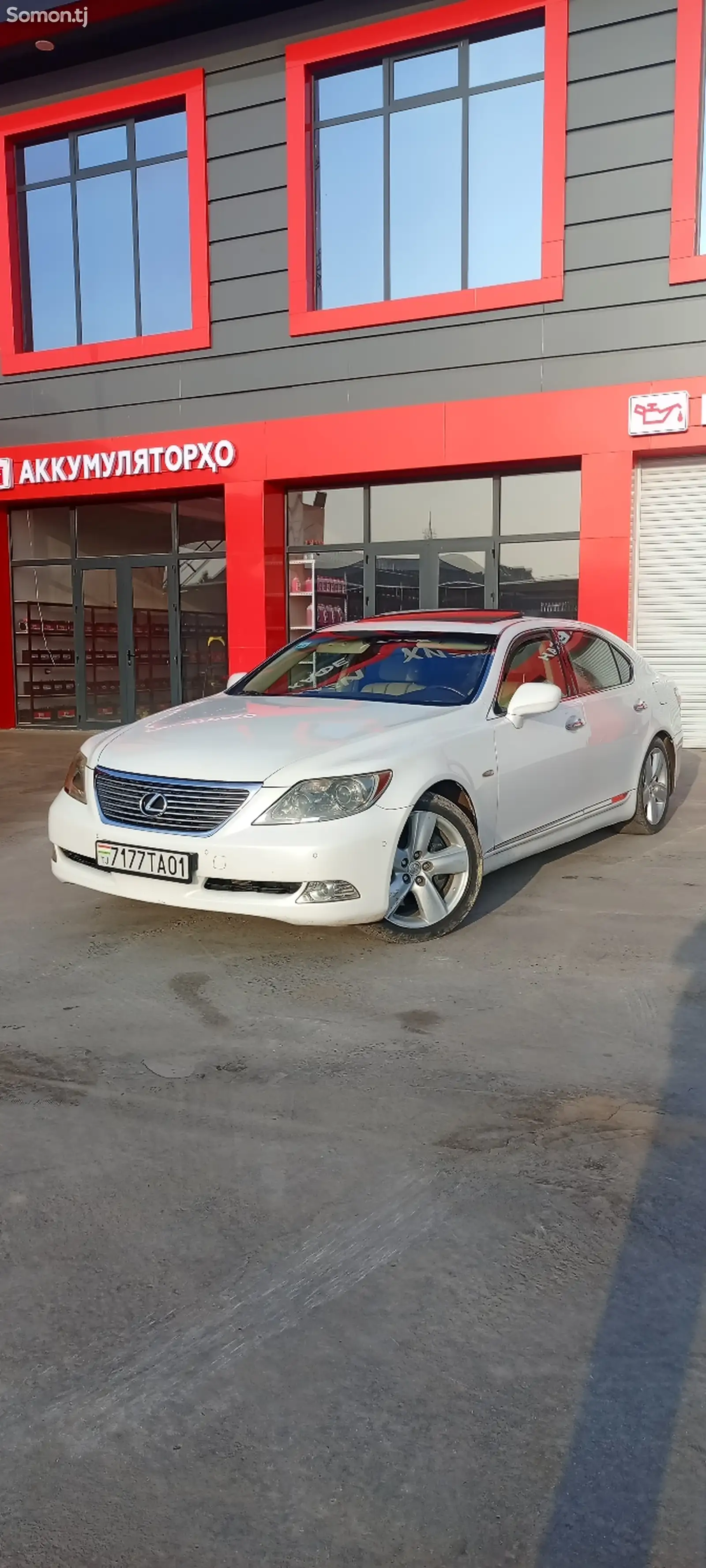 Lexus LS series, 2008-1