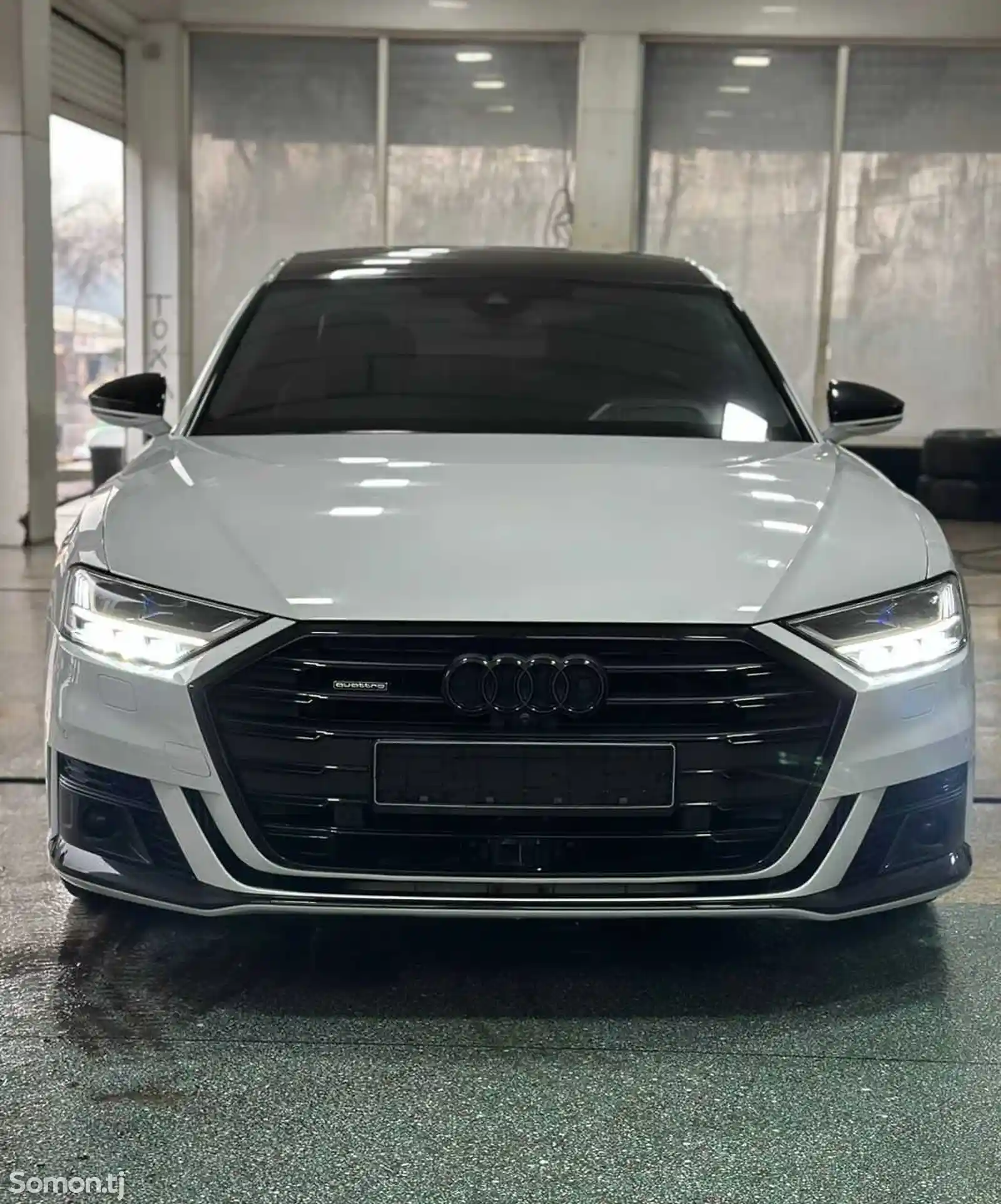 Audi A8, 2020-3