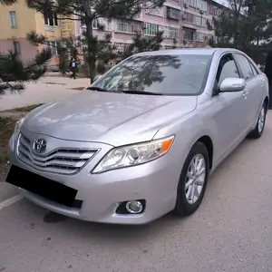 Toyota Camry, 2011