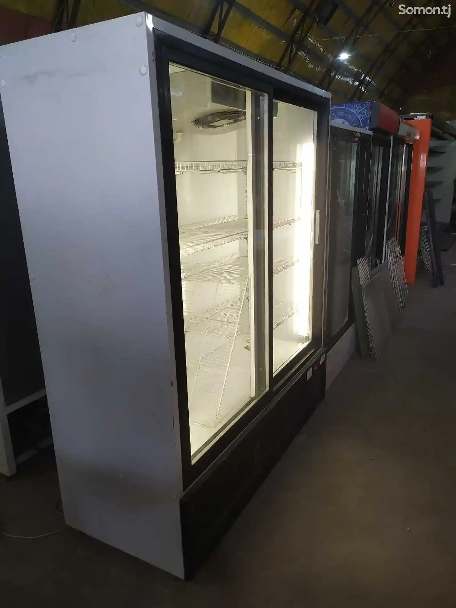 Холодильник шкаф купе premier 1.6-3