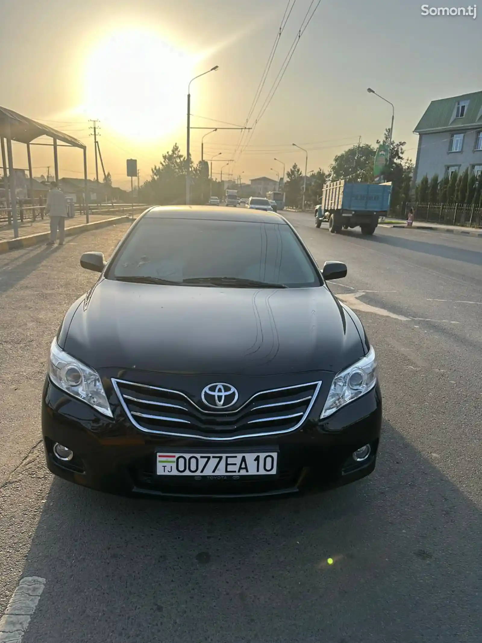 Toyota Camry, 2010-1