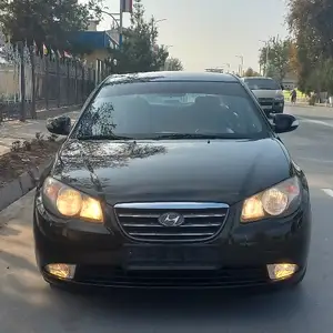 Hyundai Avante, 2010