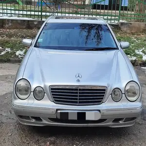 Mercedes-Benz E class, 2000