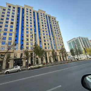 3-комн. квартира, 3 этаж, 96 м², Пайкар Голубой экран