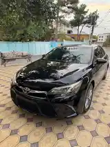 Toyota Camry, 2017-4