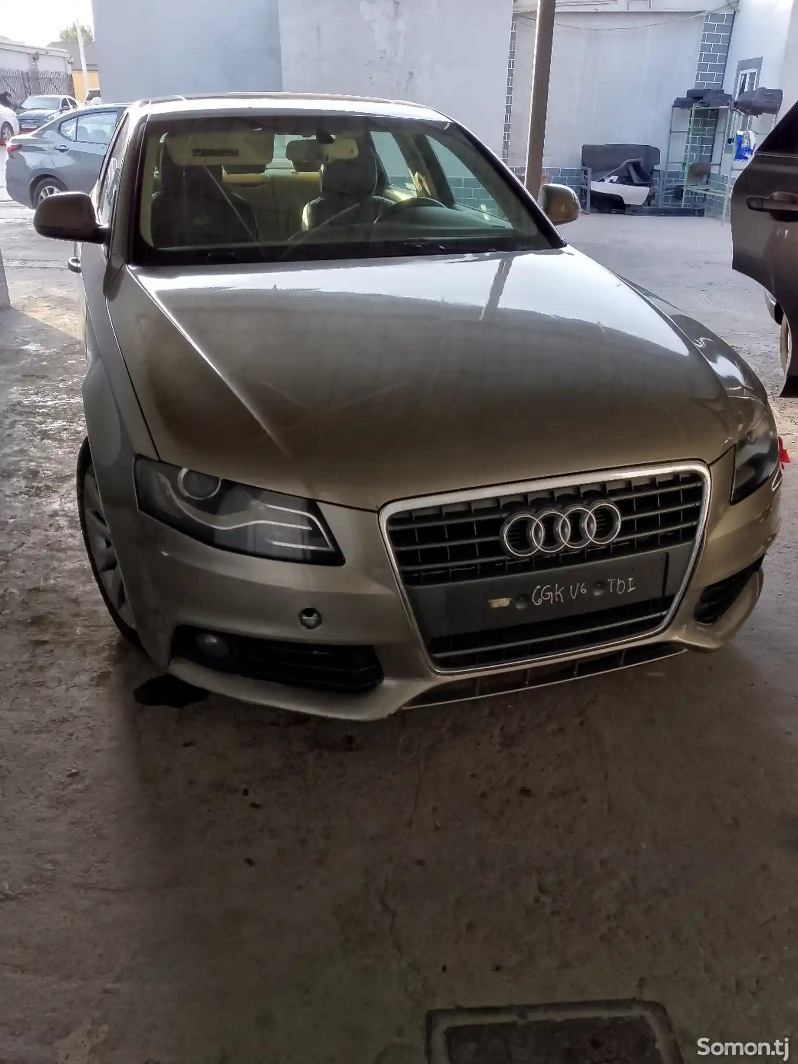 Audi A4, 2009-1