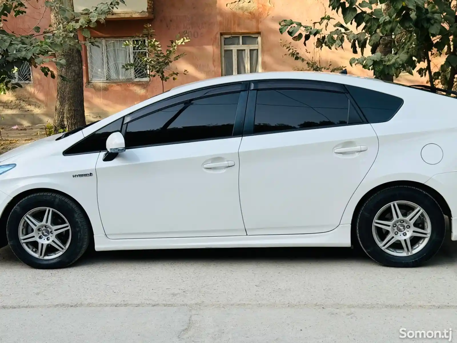 Toyota Prius, 2011-7