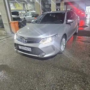 Toyota Camry, 2015